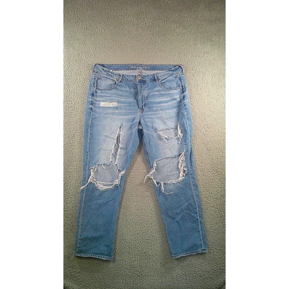 American Eagle Jeans Women 18 High Rise Distressed Destroyed Goth Grunge Boho‎ - Picture 1 of 11